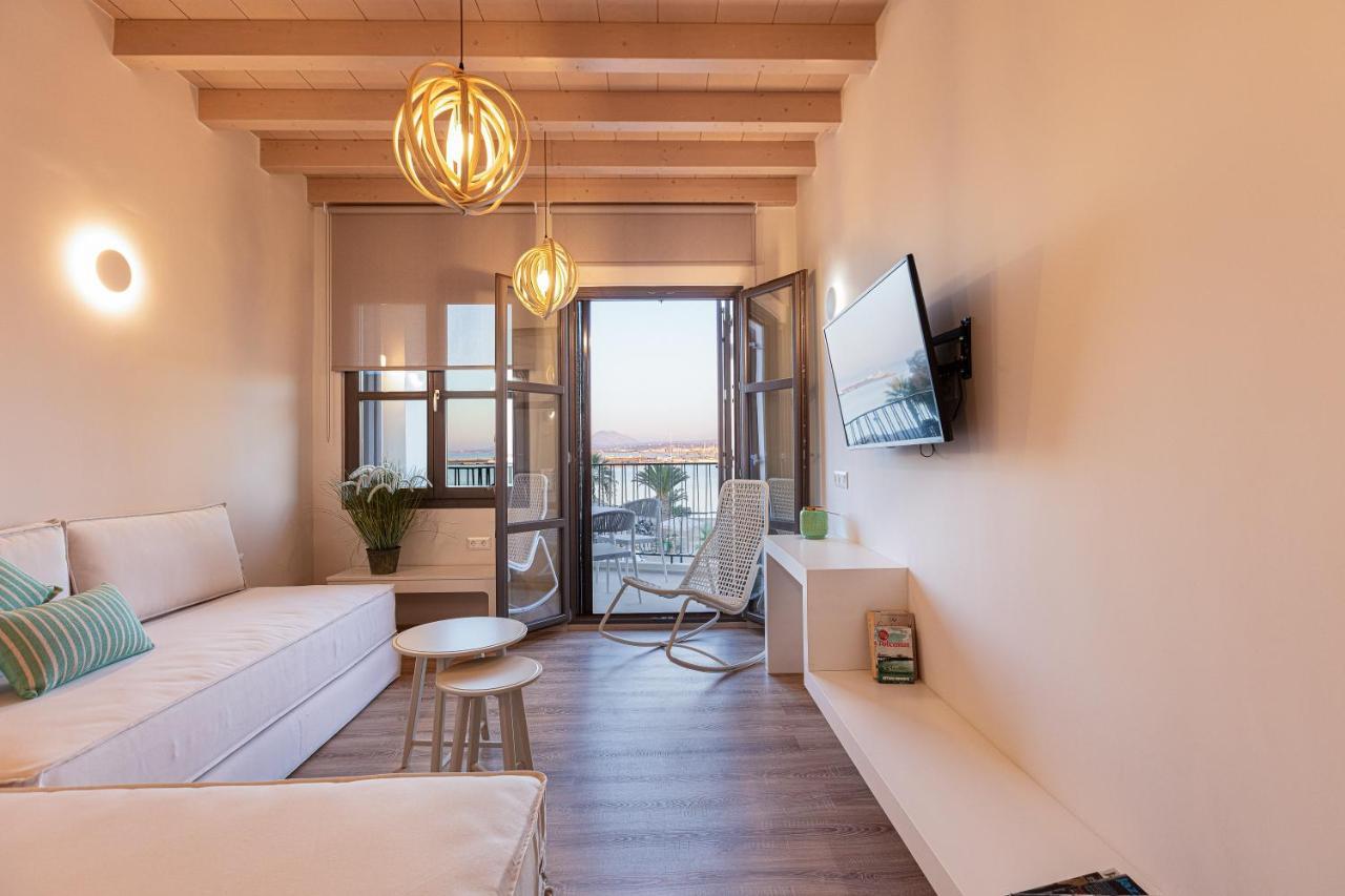 V77 Seafront Suites Rethymno  Ngoại thất bức ảnh