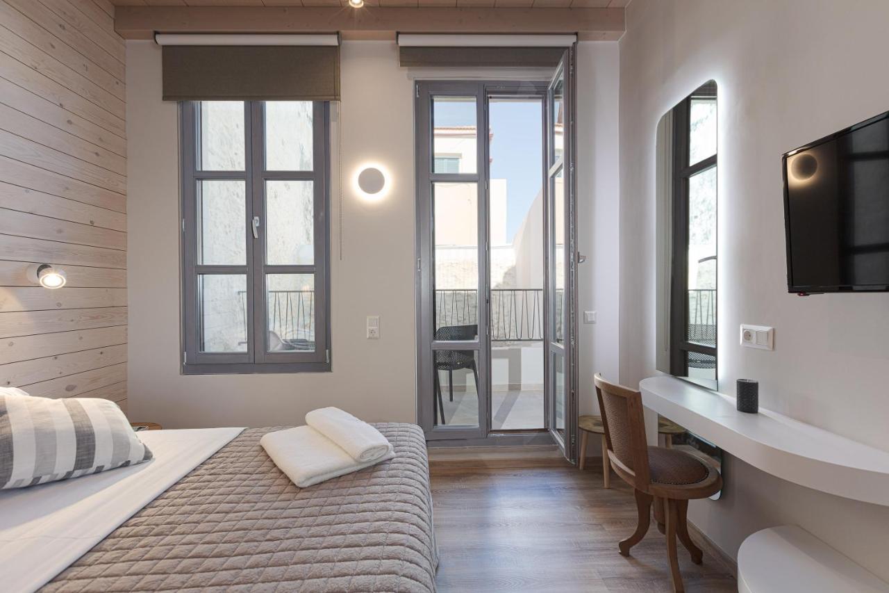 V77 Seafront Suites Rethymno  Ngoại thất bức ảnh
