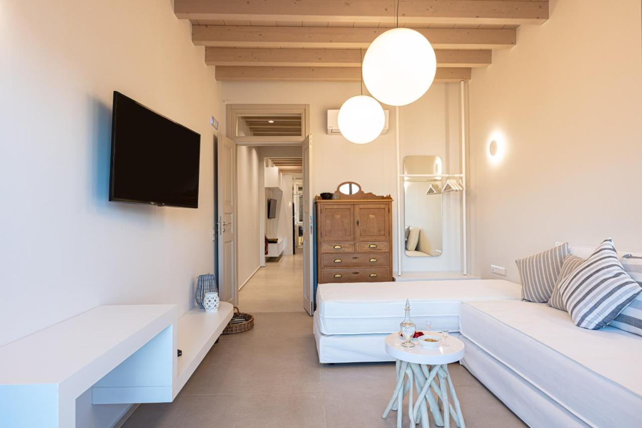V77 Seafront Suites Rethymno  Ngoại thất bức ảnh