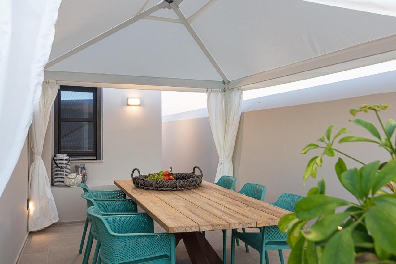 V77 Seafront Suites Rethymno  Ngoại thất bức ảnh