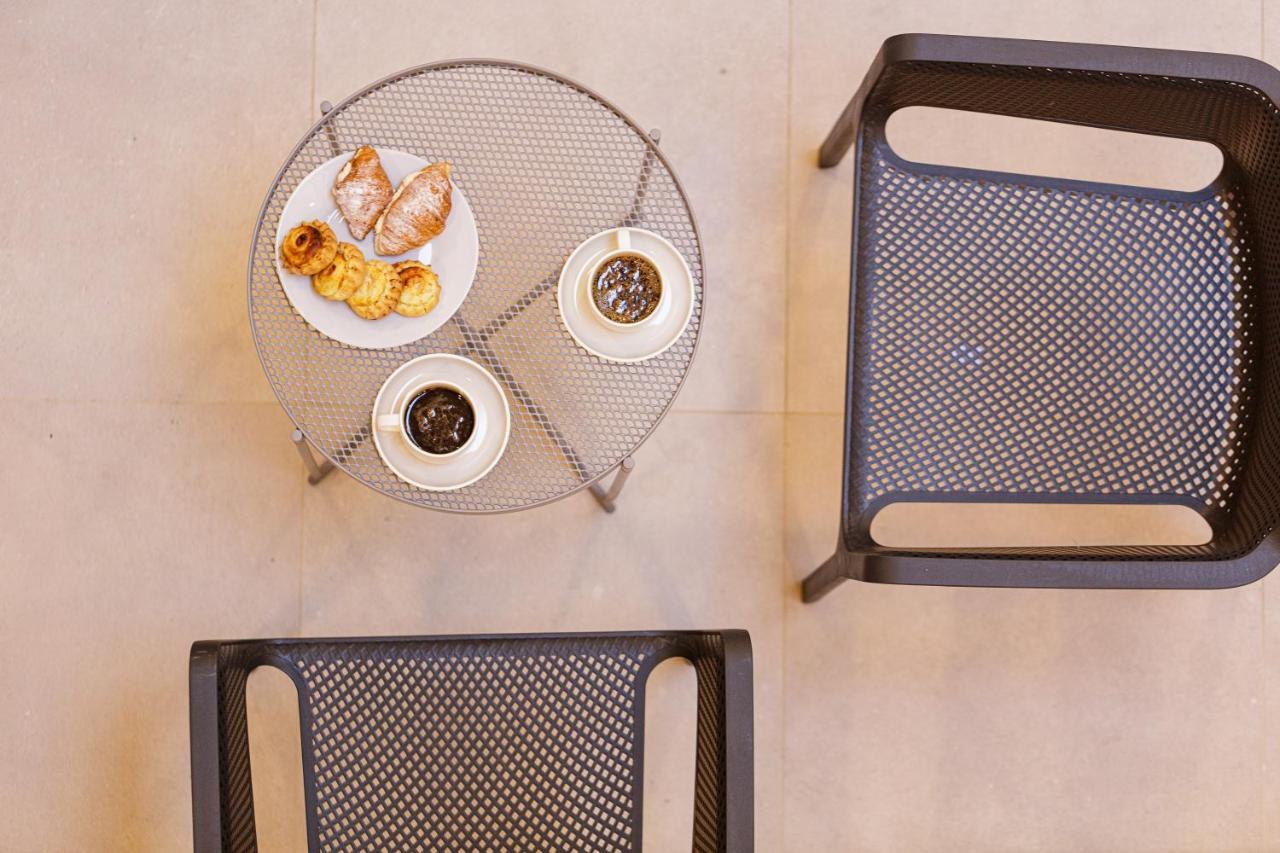 V77 Seafront Suites Rethymno  Ngoại thất bức ảnh