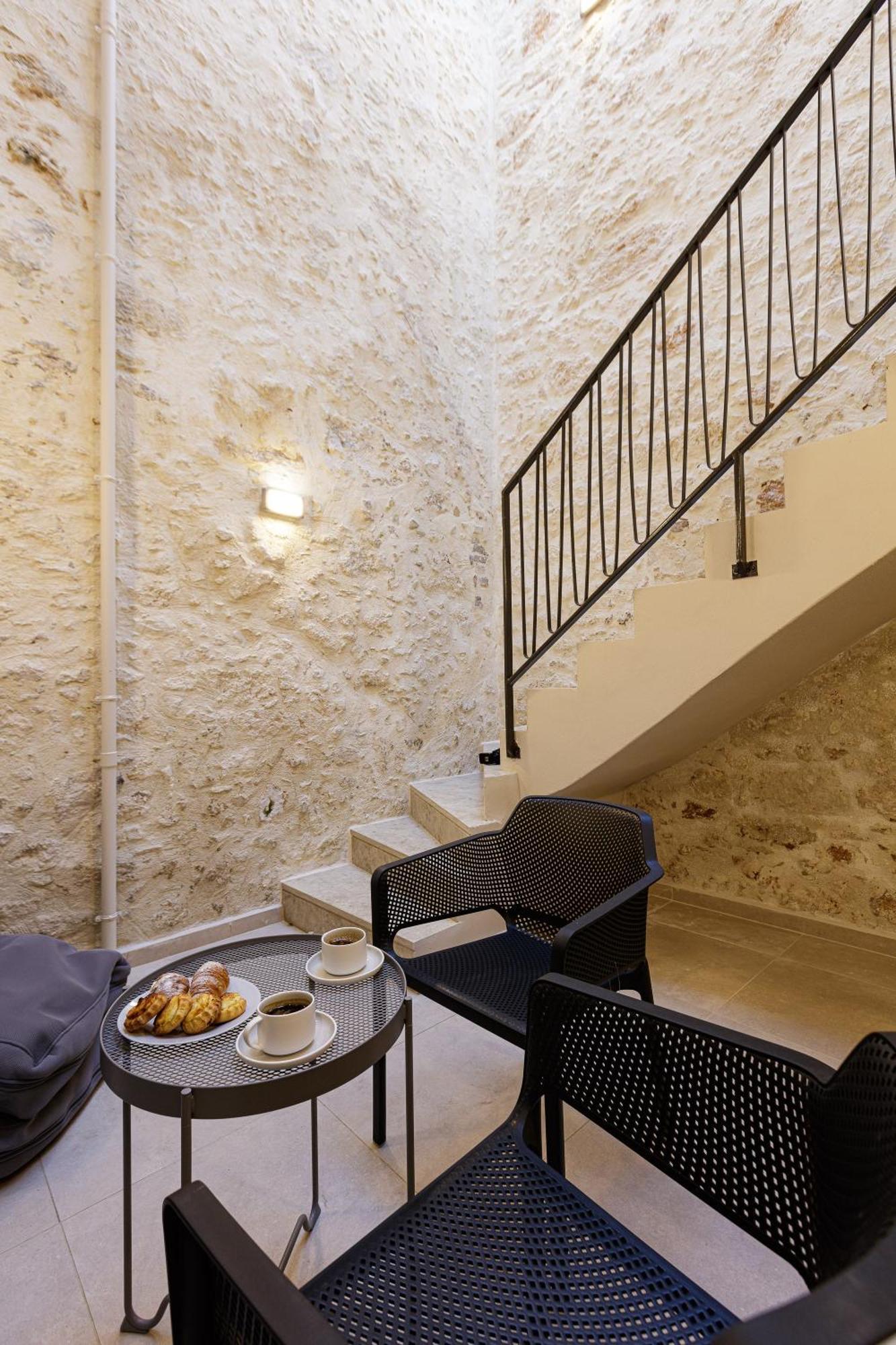 V77 Seafront Suites Rethymno  Phòng bức ảnh